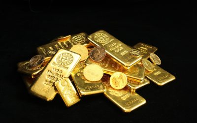 Hodnota zlata rastie najmä v čase kríz, cena zlata za 20 rokov z 250 dolárov na dve tisícky.